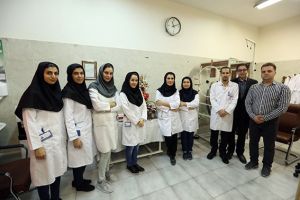 جشن روز فیزیوتراپی در مرکز قلب و عروق شهید رجایی: عکس شماره 10 / 10